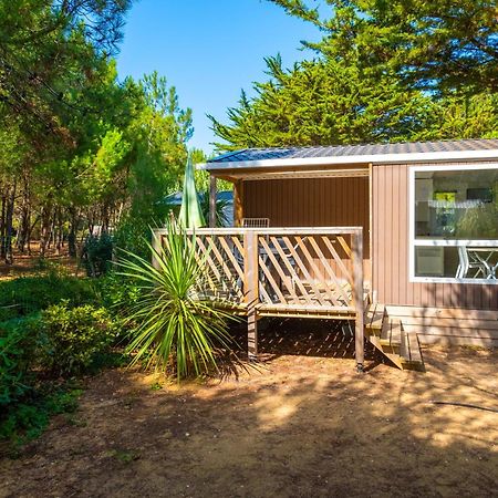 Camping Les Dunes Le Bois-Plage-en-Ré Екстериор снимка