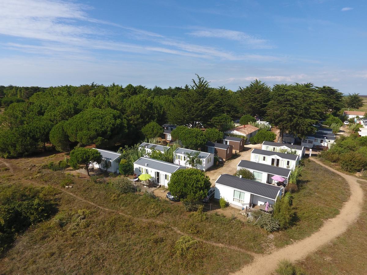 Camping Les Dunes Le Bois-Plage-en-Ré Екстериор снимка